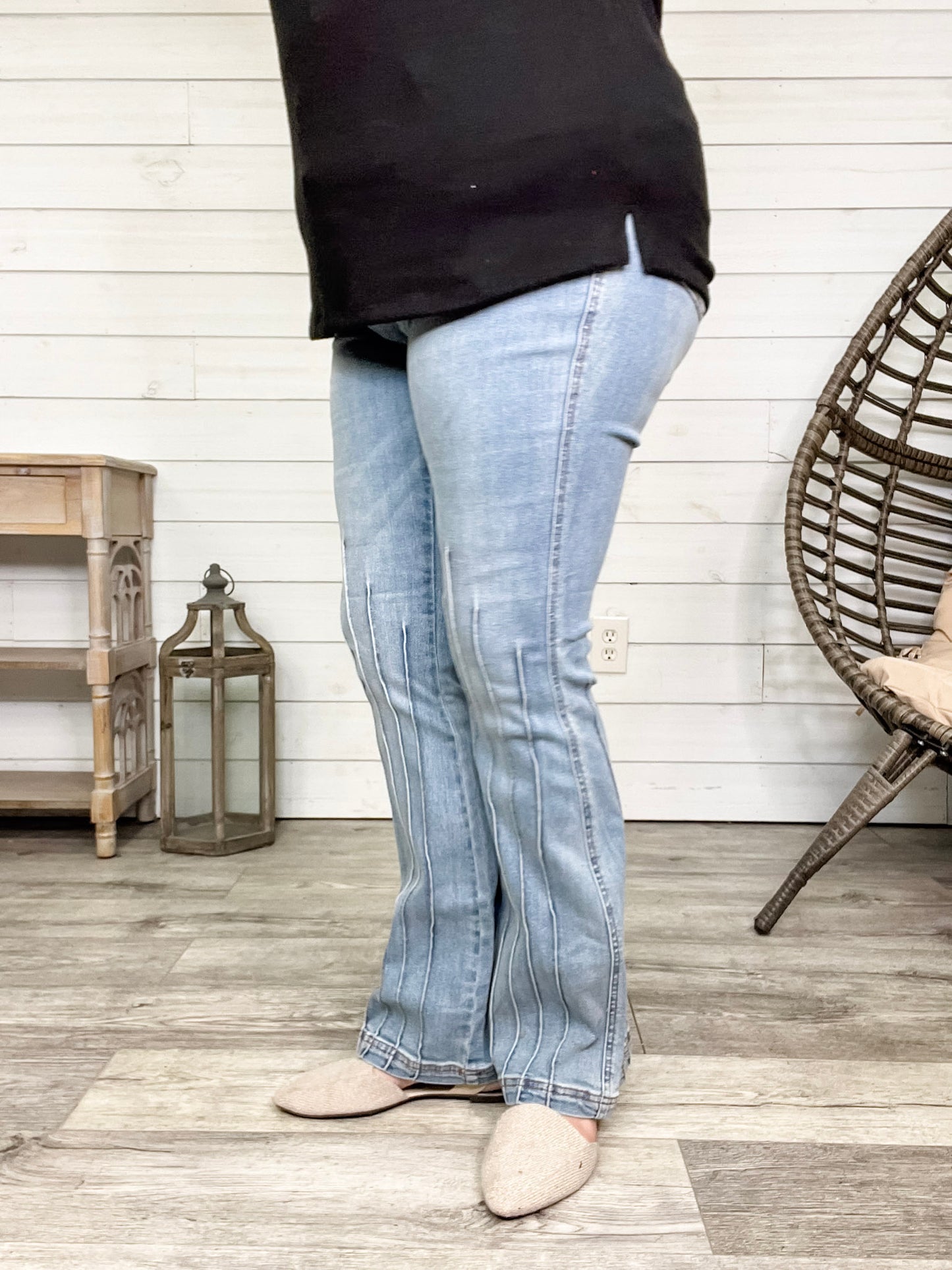 Judy Blue "Fan Fare" Bootcut Jeans