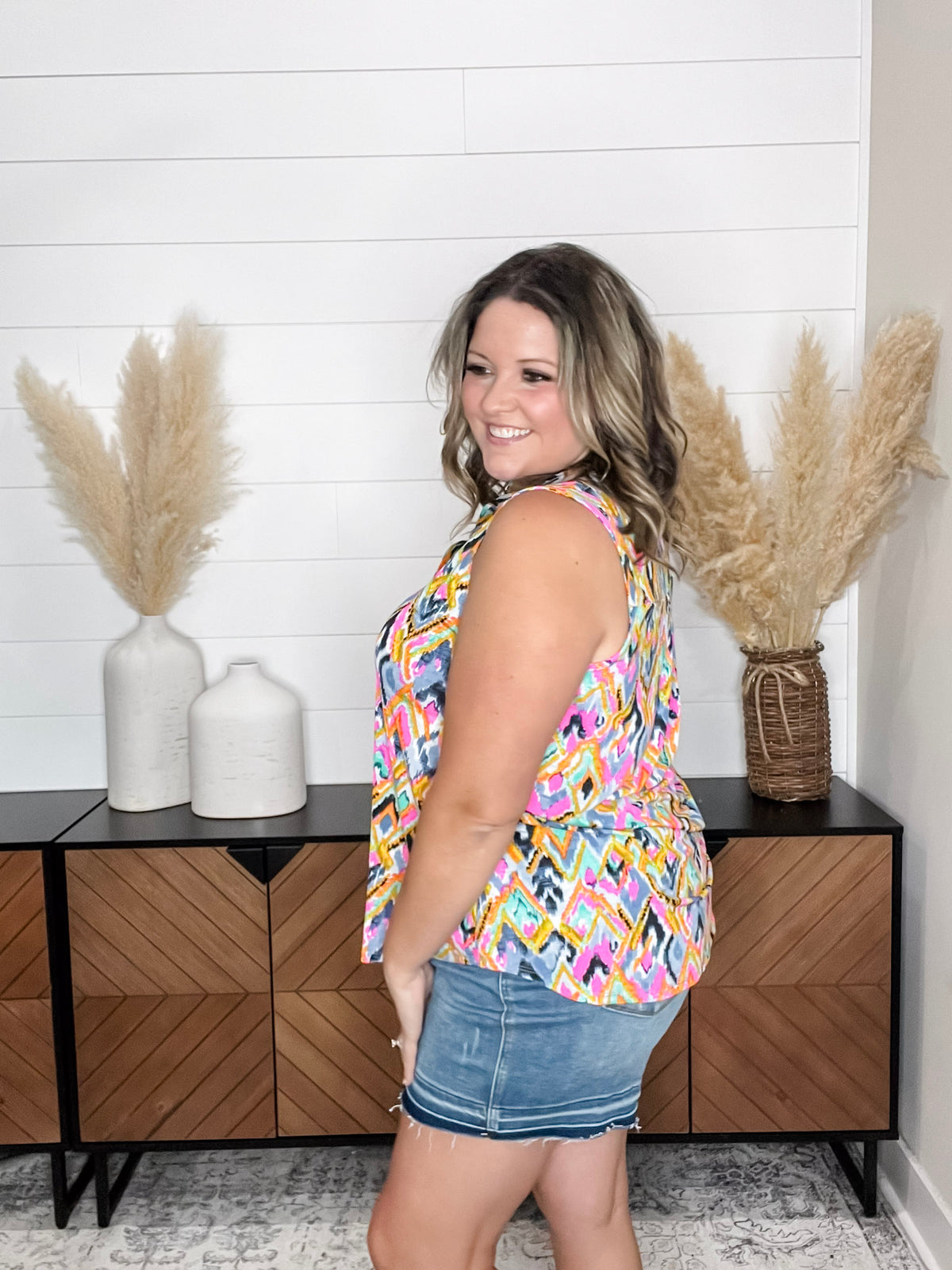 Dear Scarlett "Rizzo" Sleeveless Lizzy