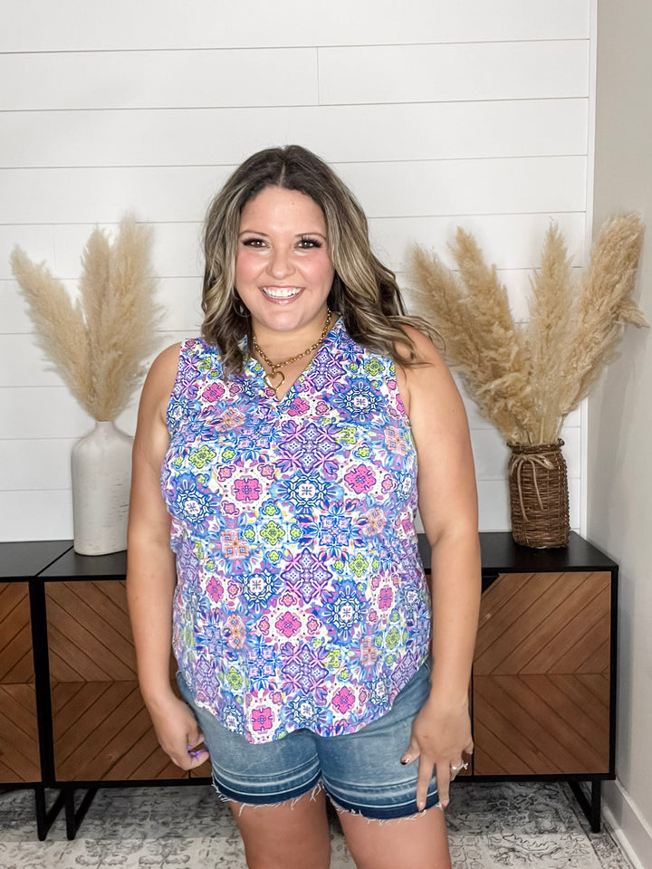 "Regal" Sleeveless Lizzy