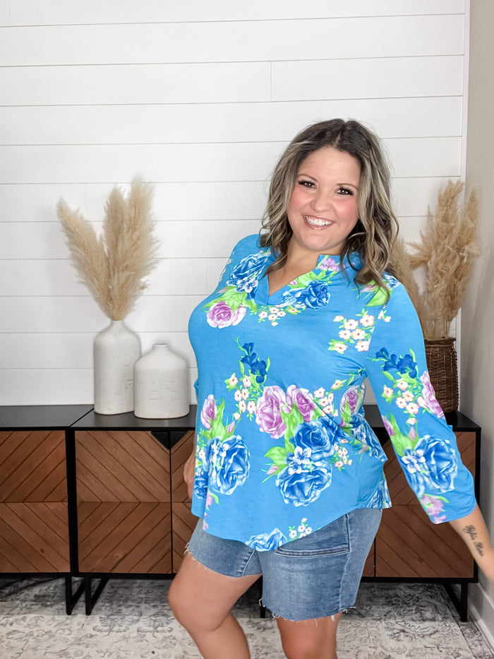 Dear Scarlett "Deep Dive" Floral Lizzy 3/4 Sleeve Split Neck Tops