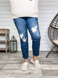 Judy Blue "She's A Wild One" Buttonfly Boyfriend Jean