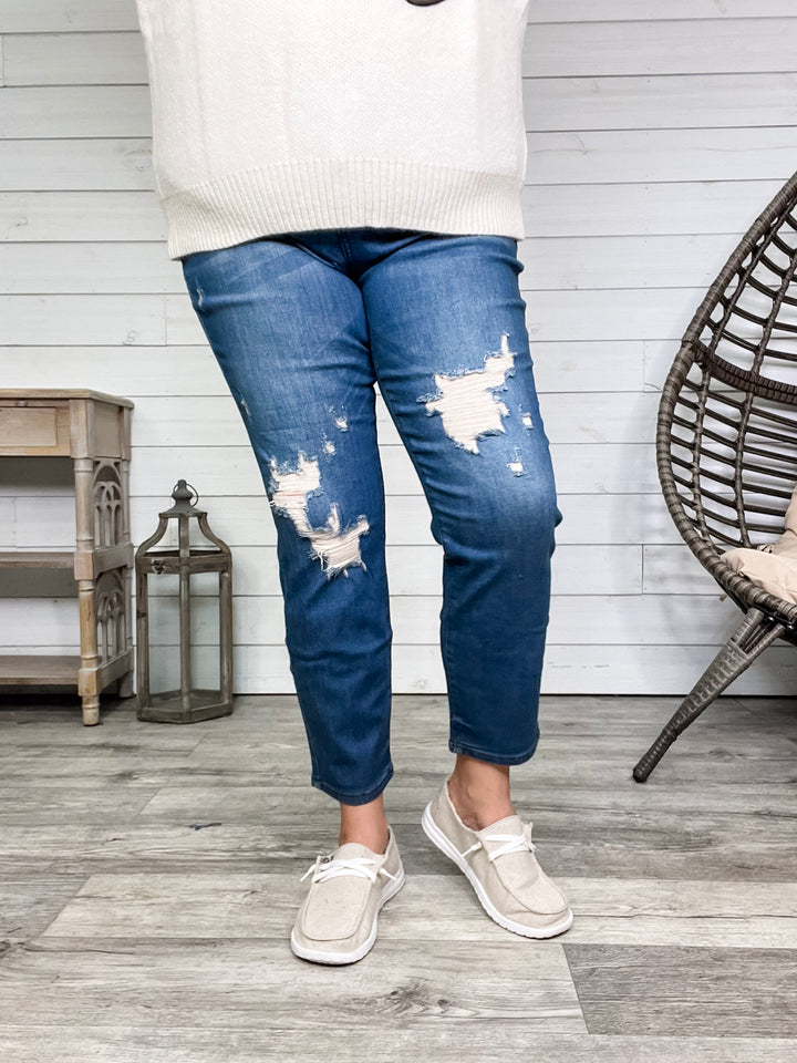Judy Blue "She's A Wild One" Buttonfly Boyfriend Jean