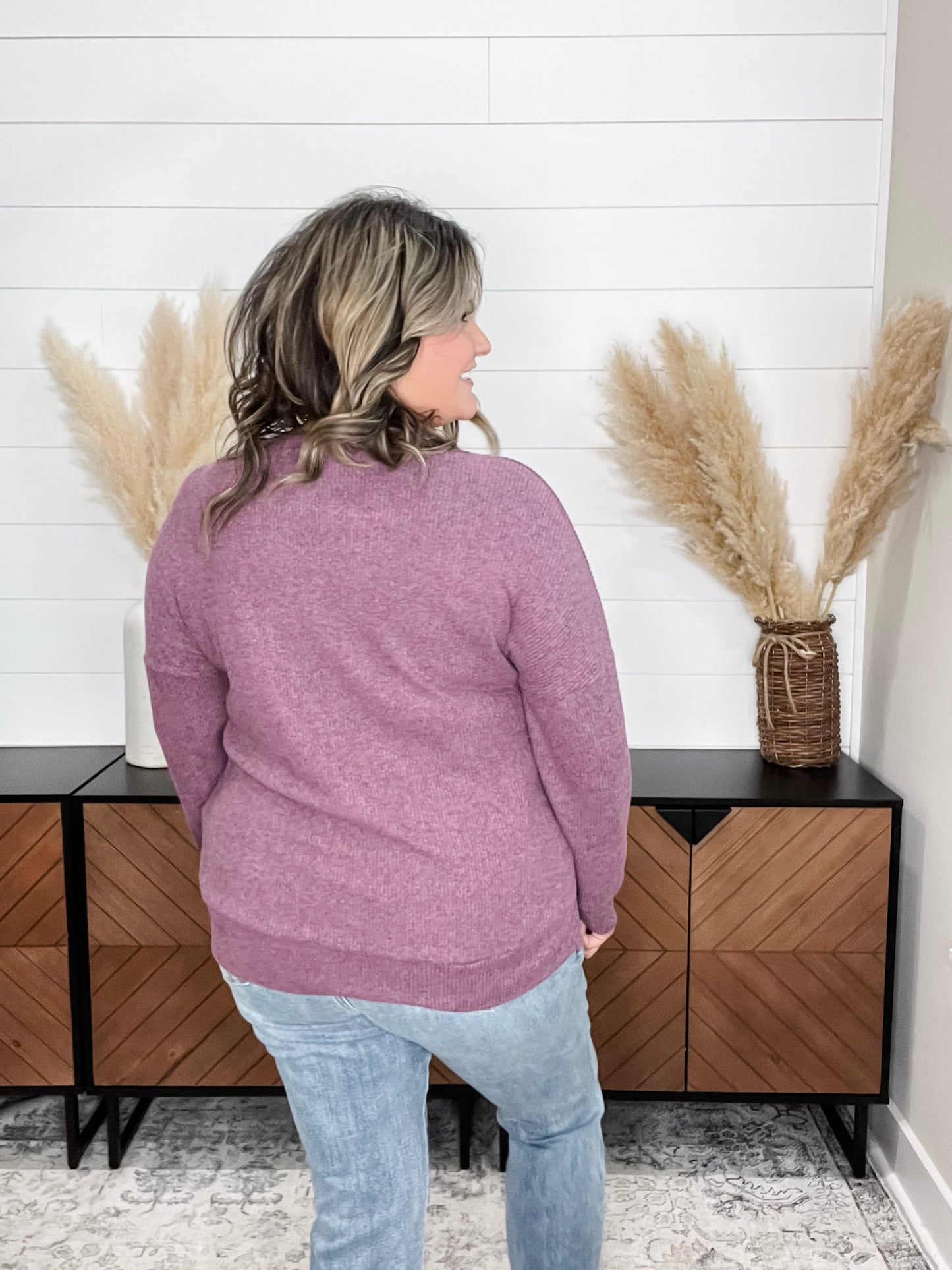 "Got It" Long Sleeve Weekender (Mauve)
