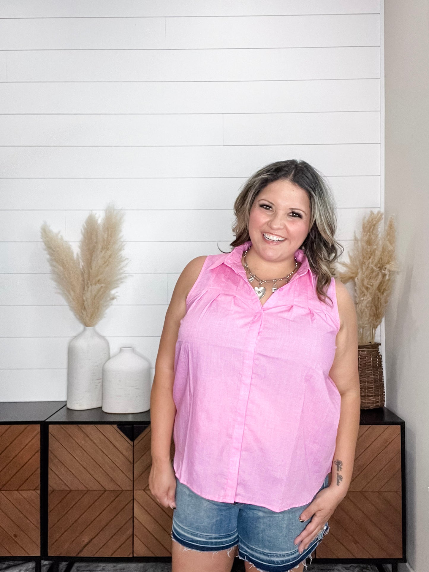 "Kailyn" Pintuck Sleeveless Button Up