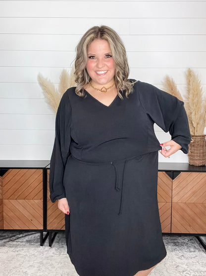 "Borderline" Long Sleeve V Neck Dress with Drawstring Waist (Black)