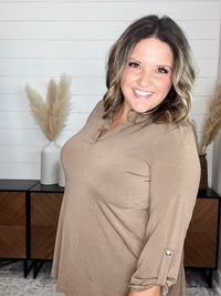 Dear Scarlett "Timeline" 3/4 Sleeve Split Neck (Mocha)