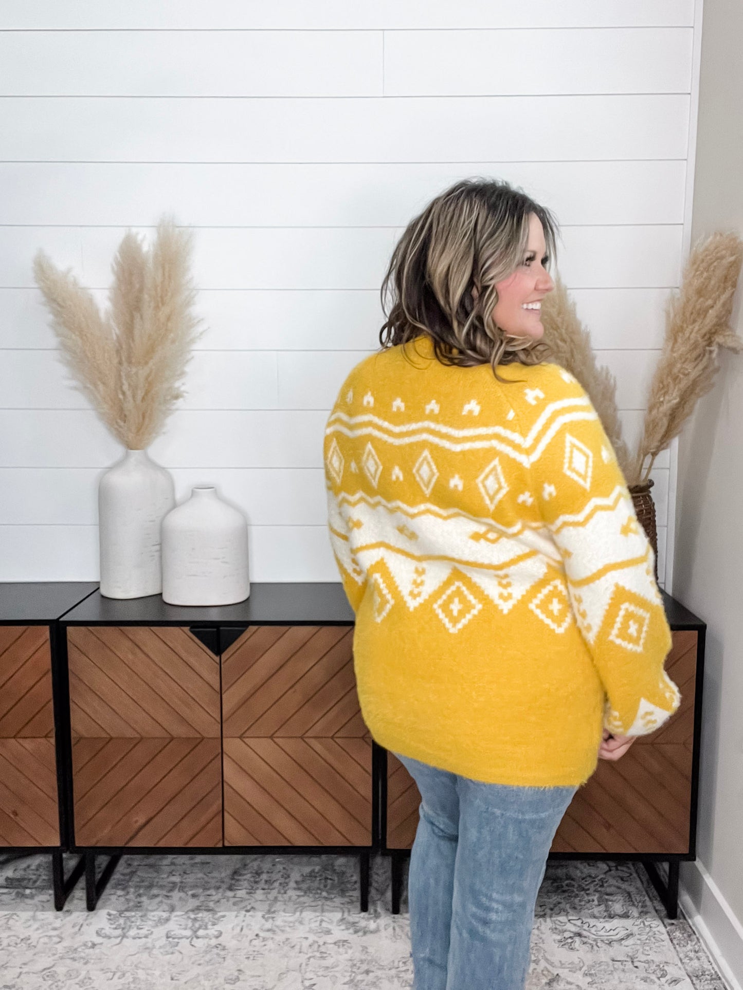 "Honey" Long Sleeve Sweater