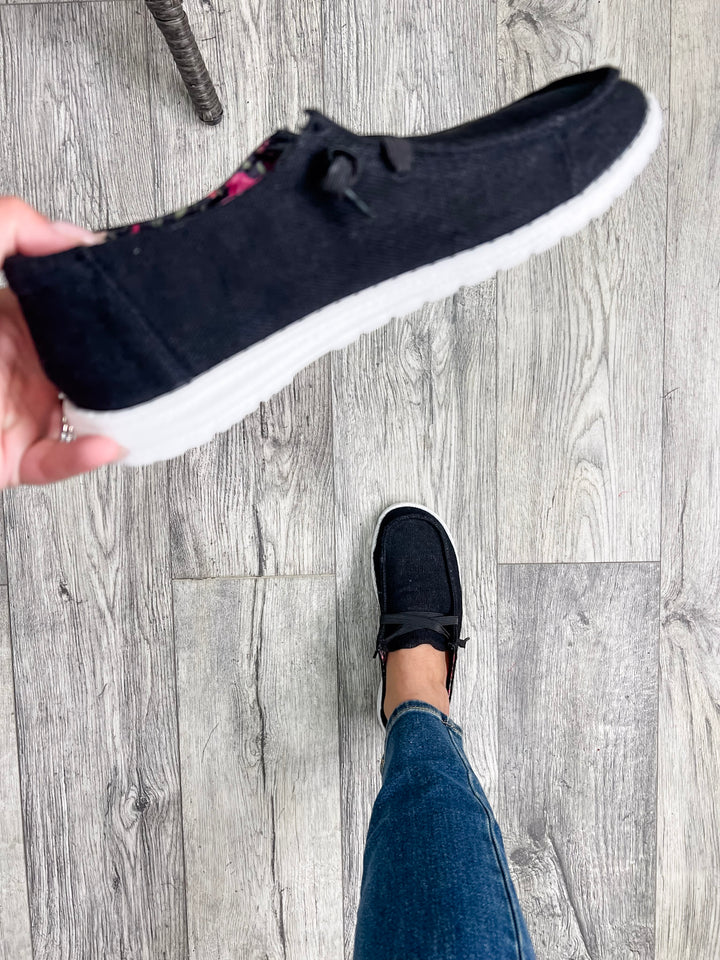Holly By Very G Soft As Clouds Slip On (Black with Black Laces)