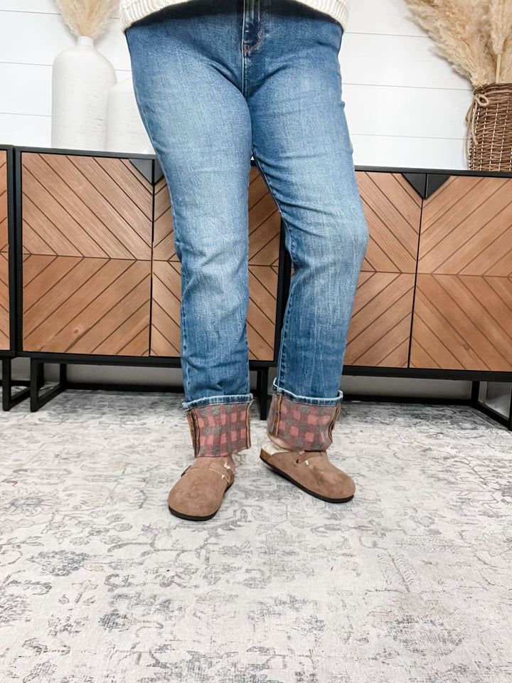 Judy Blue "Find The Buffalo" Cuff Straight Leg Jeans