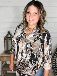 Dear Scarlett "Yancey" 3/4 Sleeve Split Neck