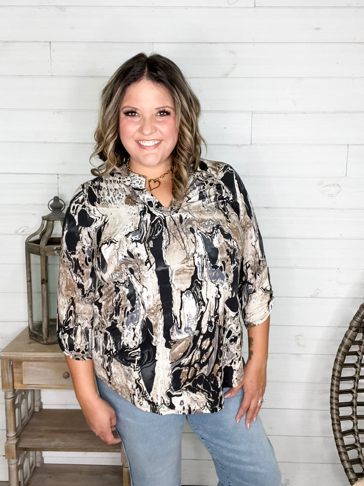 "Yancey" 3/4 Sleeve Split Neck