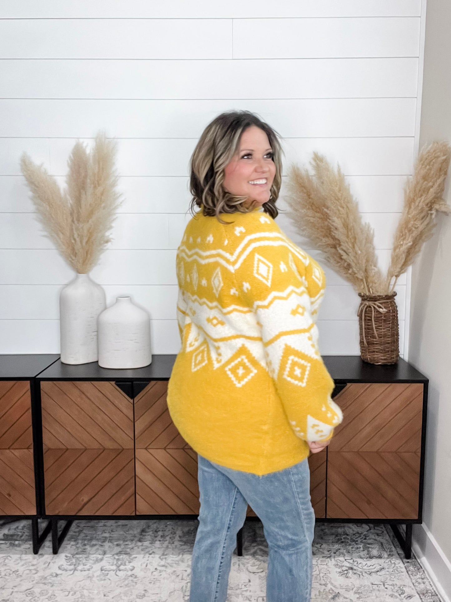 "Honey" Long Sleeve Sweater