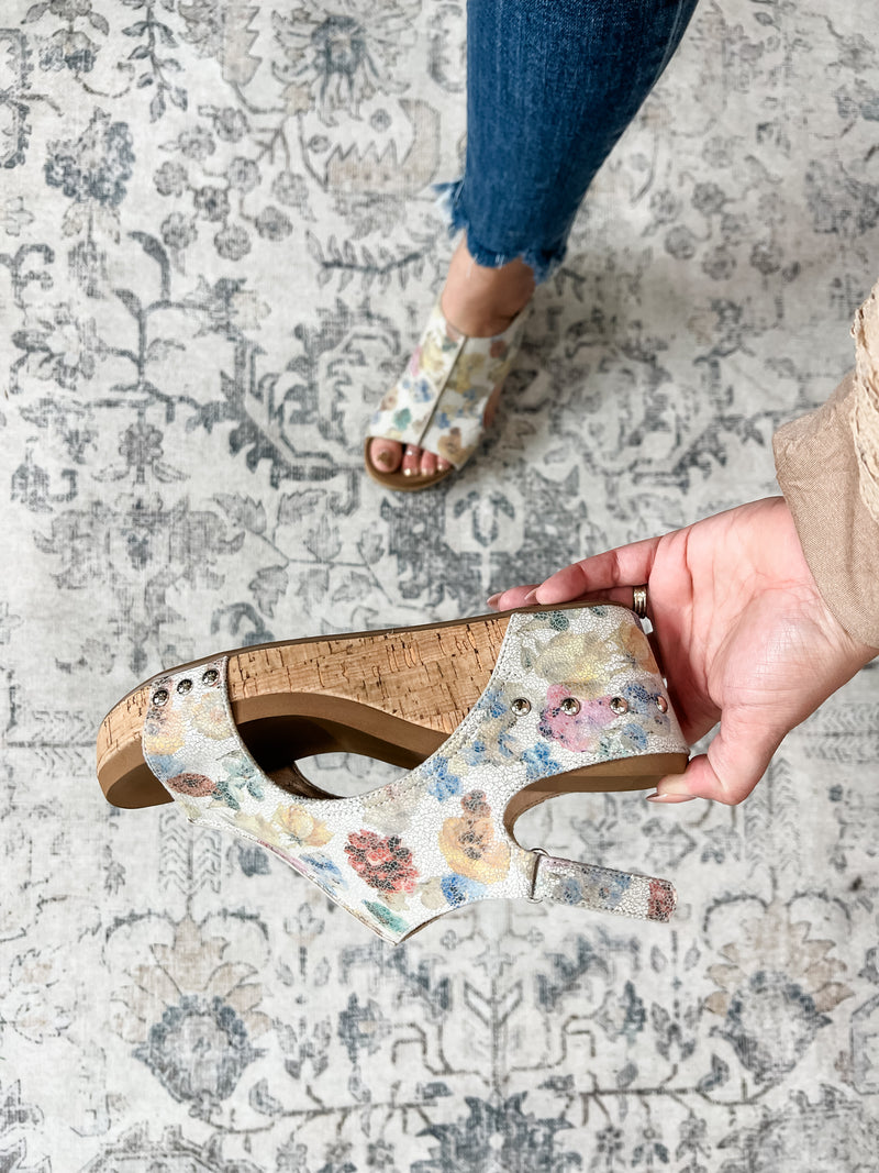 Corkys "Carley" Wedge Sandal (Putty Washed Flower)