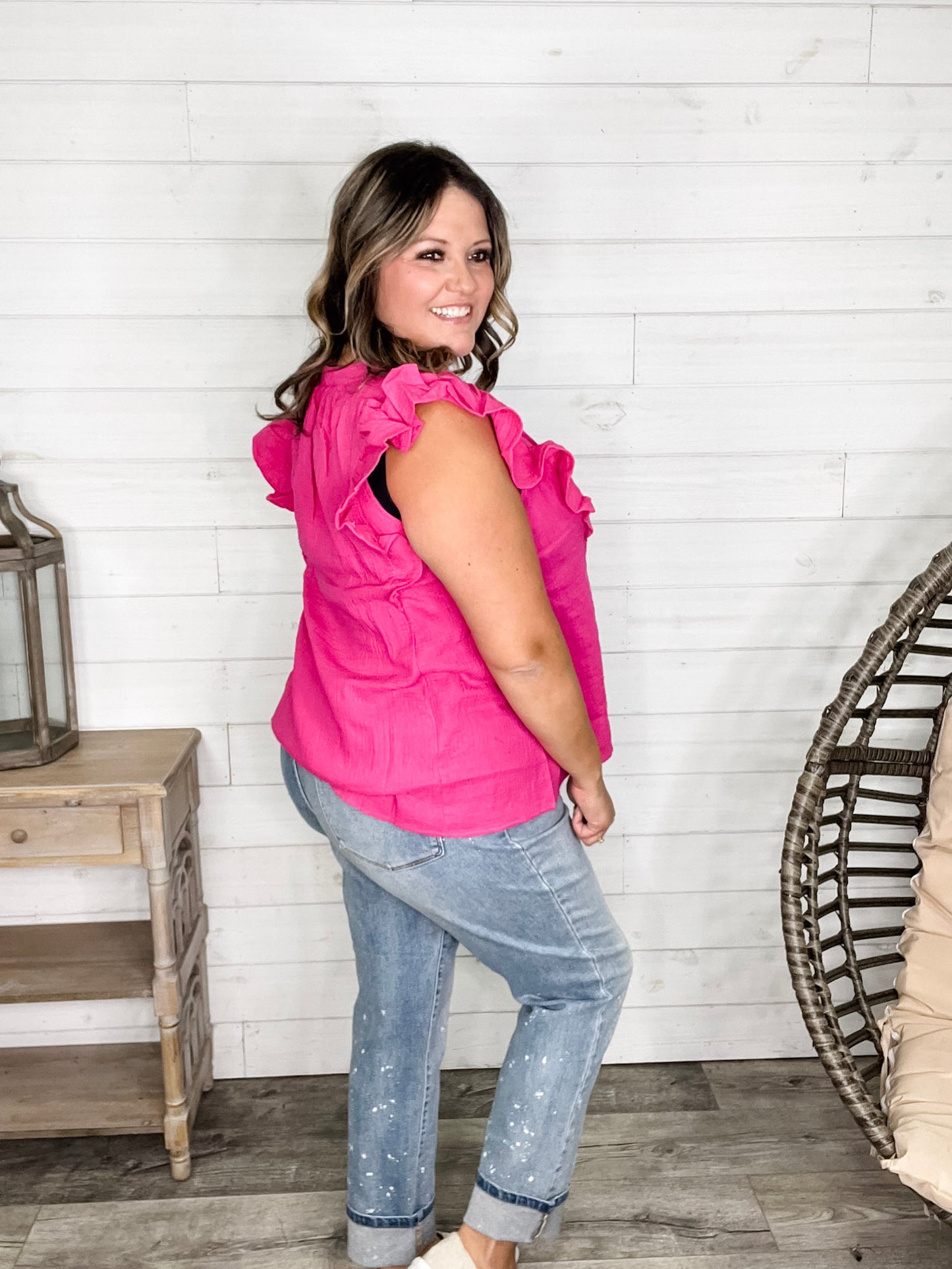"Wheatland" Ruffle Cap V Neck with Tie Detail (Hot Pink)