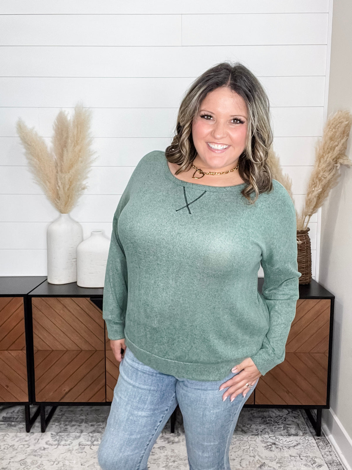 Dear Scarlett "Hopeful" Long Sleeve Weekender (Olive)