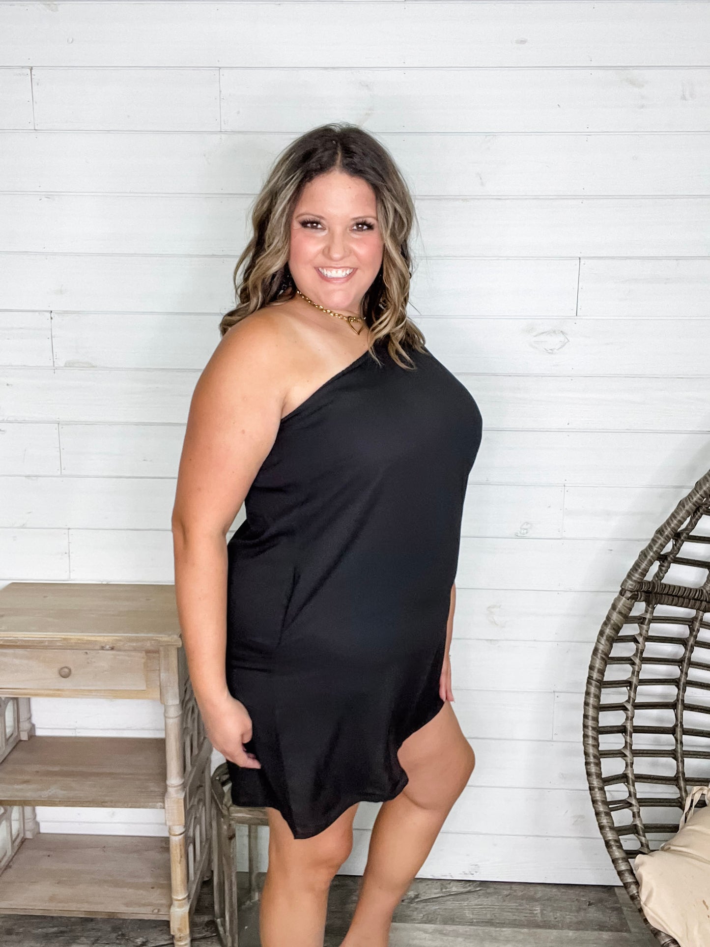 "Runway" One Shoulder Dress with Pockets (Black)