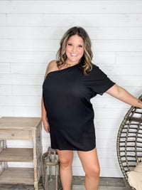 "Runway" One Shoulder Dress with Pockets (Black)