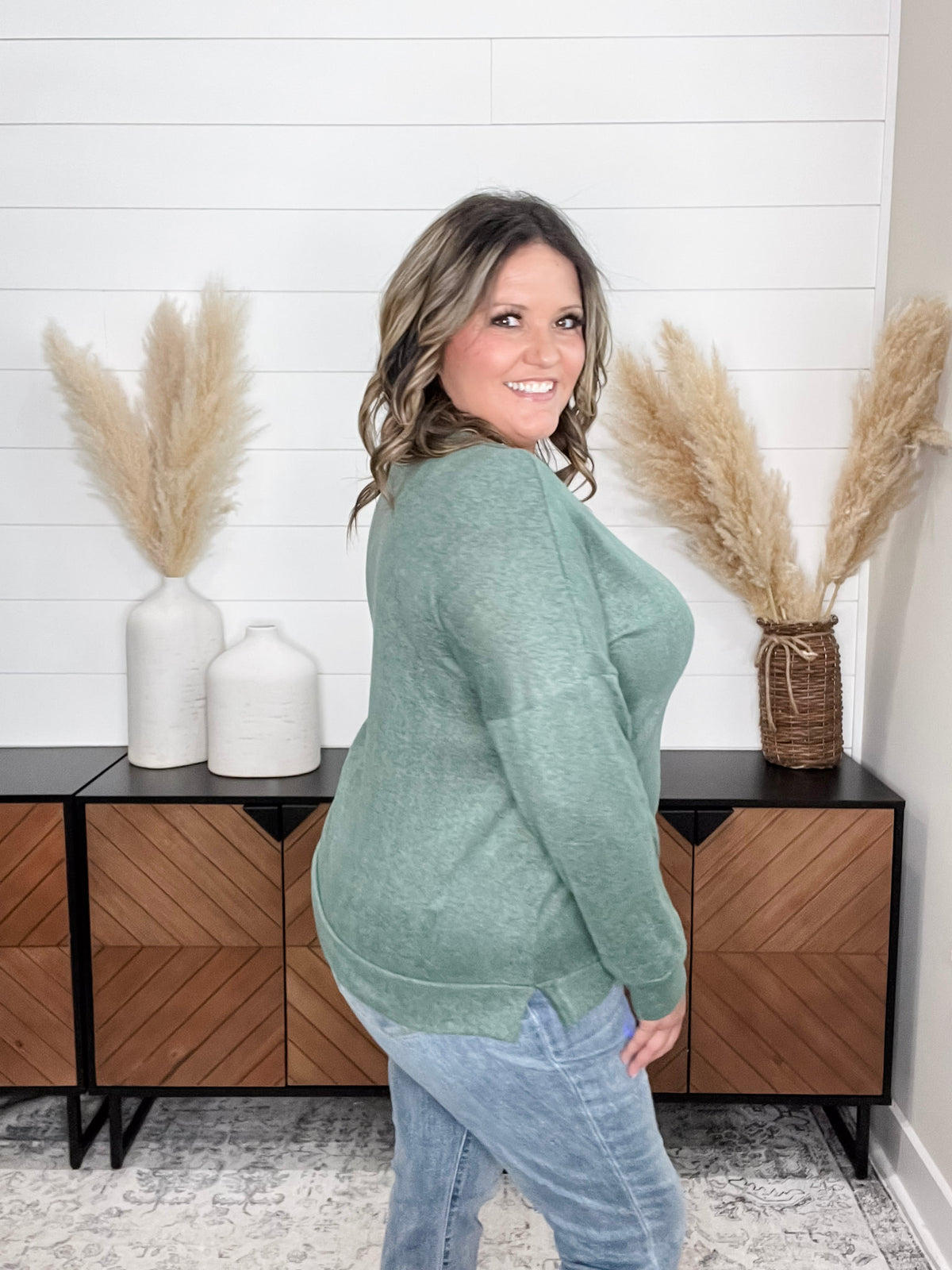 Dear Scarlett "Hopeful" Long Sleeve Weekender (Olive)