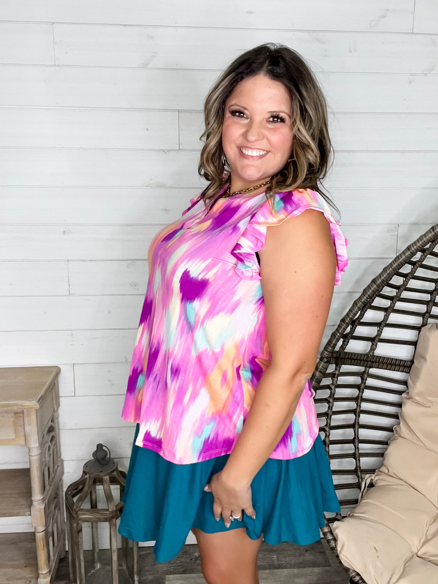 "Market" Flutter Sleeve Split Neck