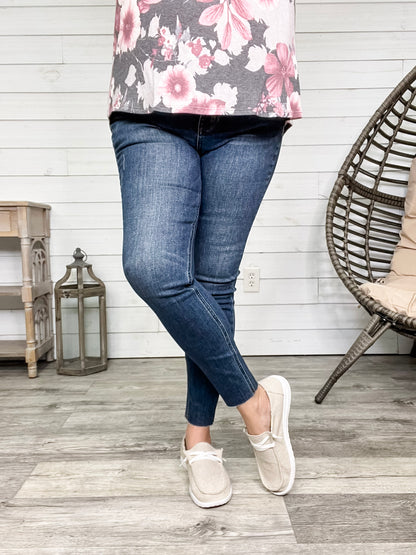 Judy Blue "Smashing Success" Skinny Jeans