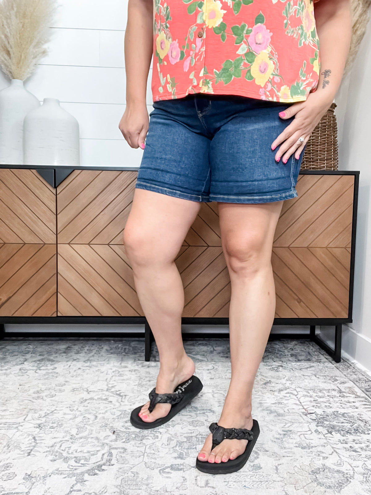 Judy Blue "Cold In Here" Cooling Tummy Control Shorts
