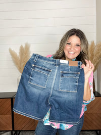 Judy Blue "Samantha" Dark Wash Bermuda Shorts