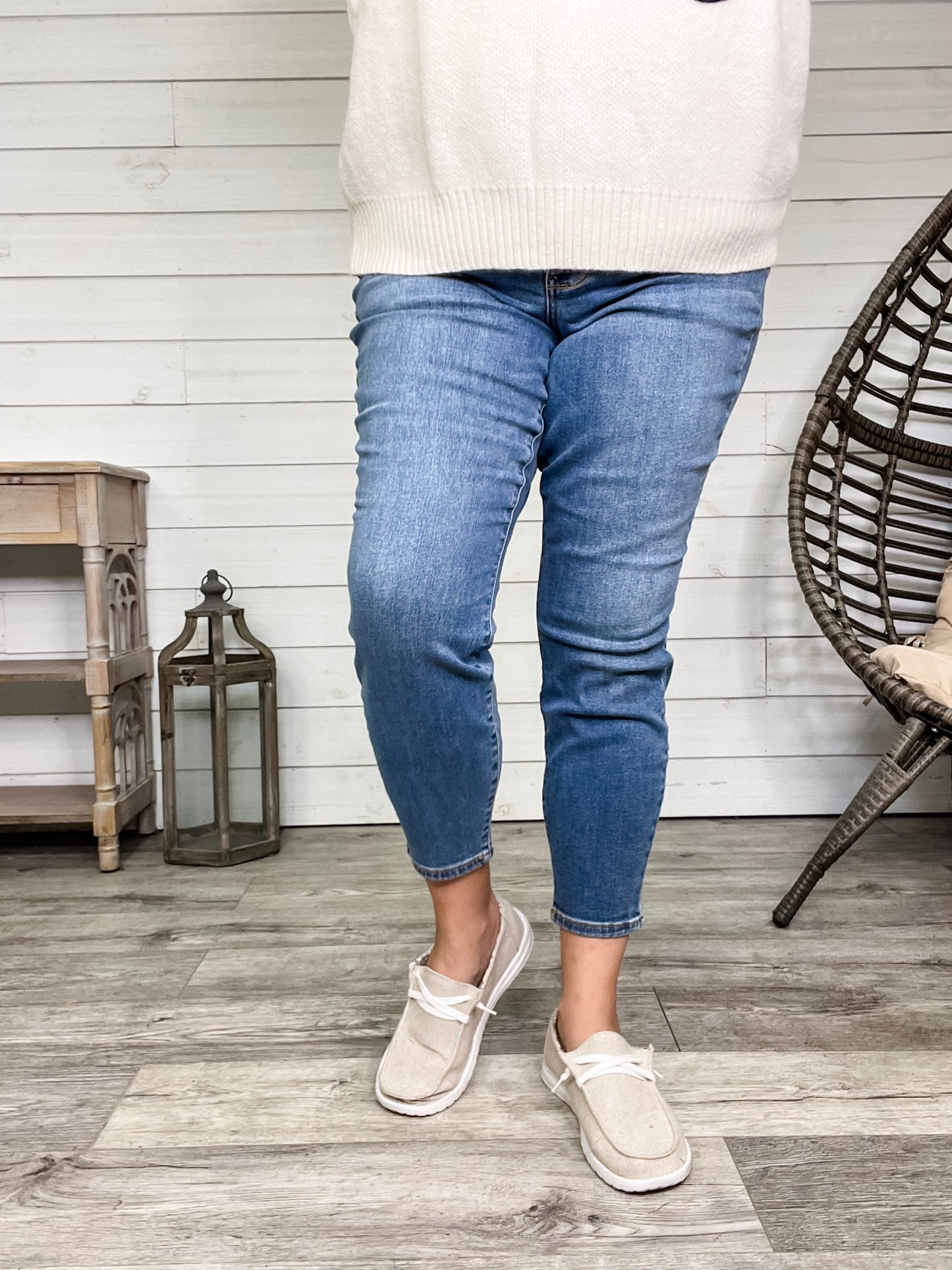 Judy Blue “South for Winter” Thermal Skinny