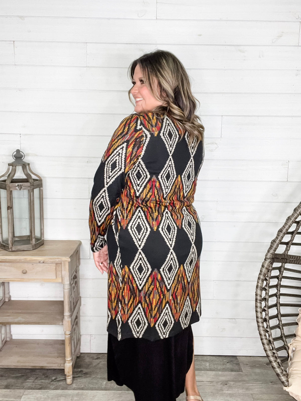 "Dutton" Aztec Print Cardigan with Pockets (Black)