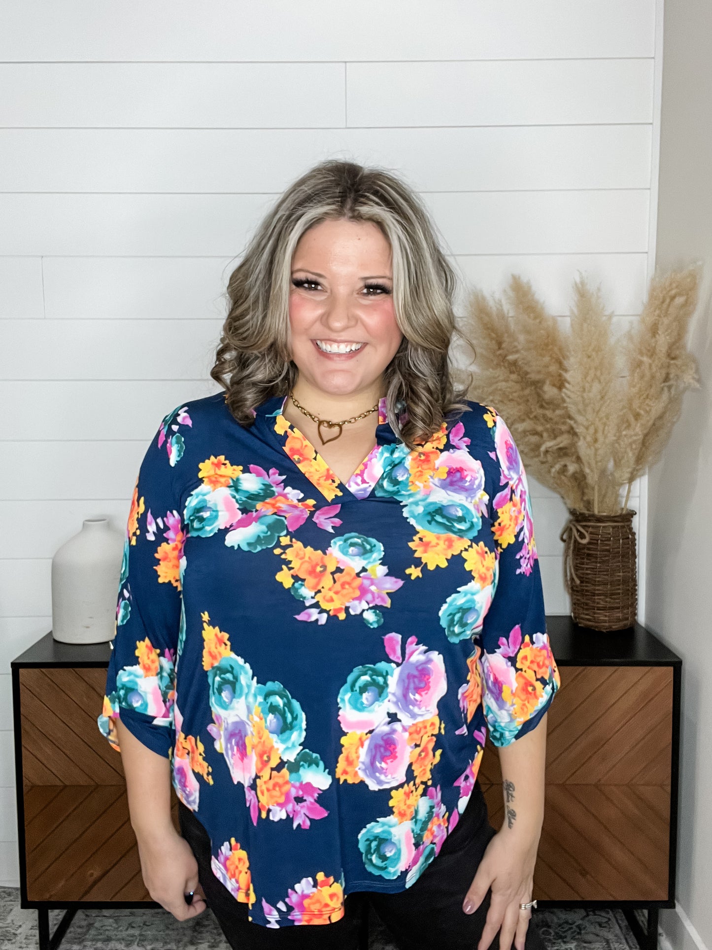 "Dion" Dear Scarlett 3/4 Sleeve Split Neck