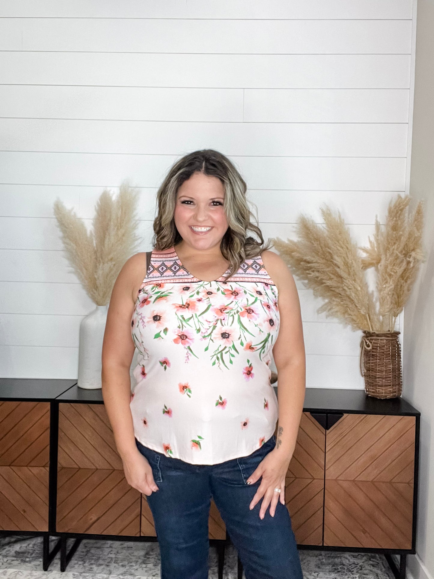 "James" Floral U Neck Tank (Blush & Peach)