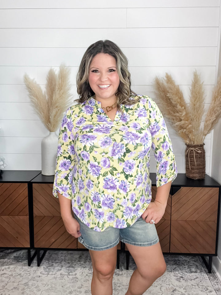 "Stealthy" Floral 3/4 Sleeve Split Neck Tops