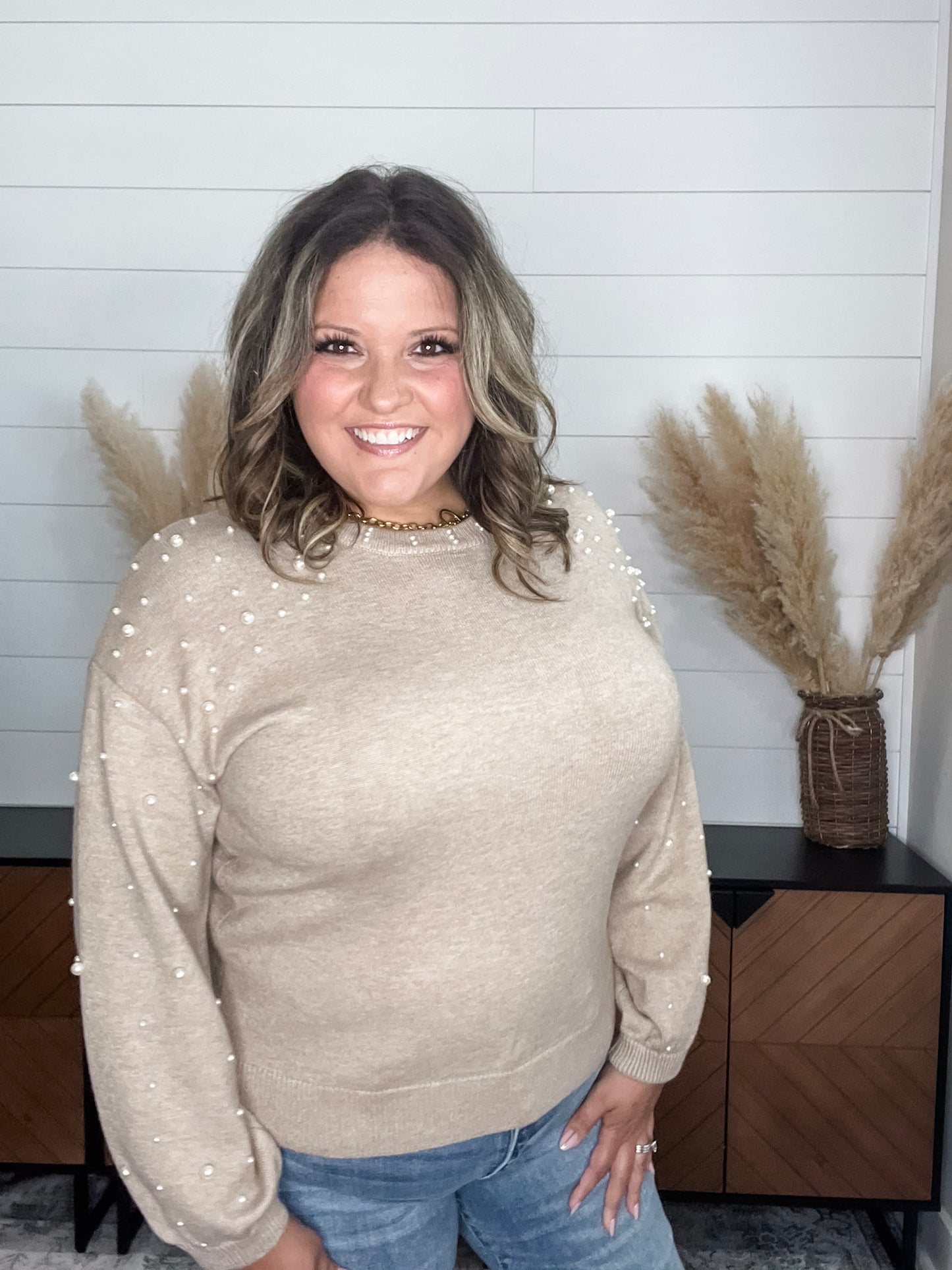 "Discreet" Long Sleeve Pearl Embellished Balloon Sleeve Sweater