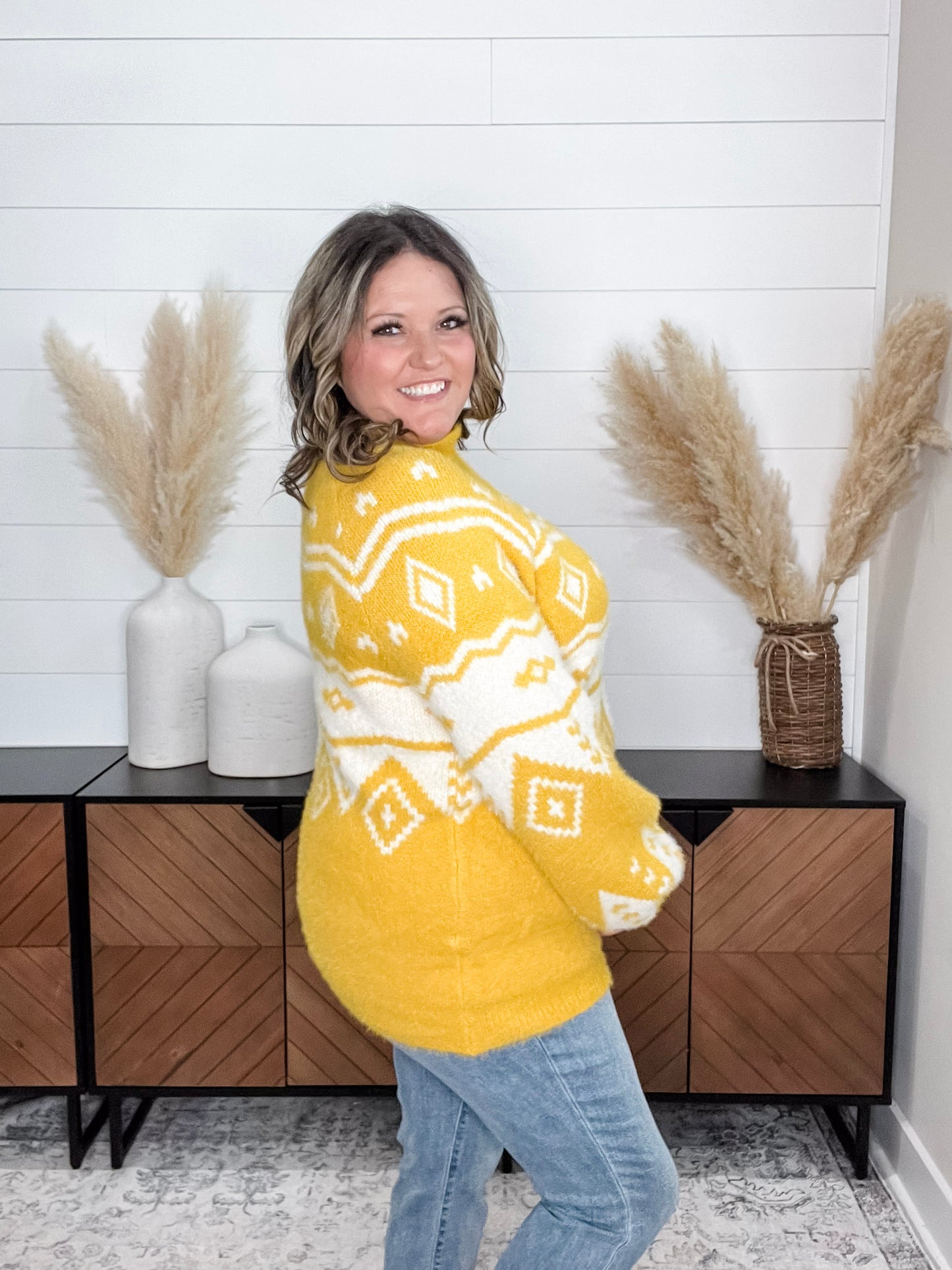"Honey" Long Sleeve Sweater