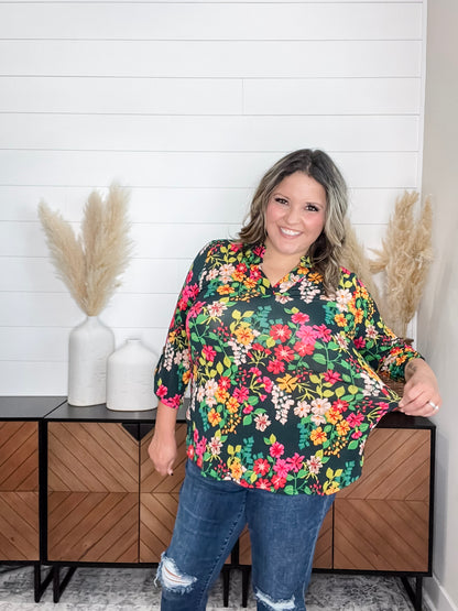 "Clayton" Floral Lizzy 3/4 Sleeve Split Neck