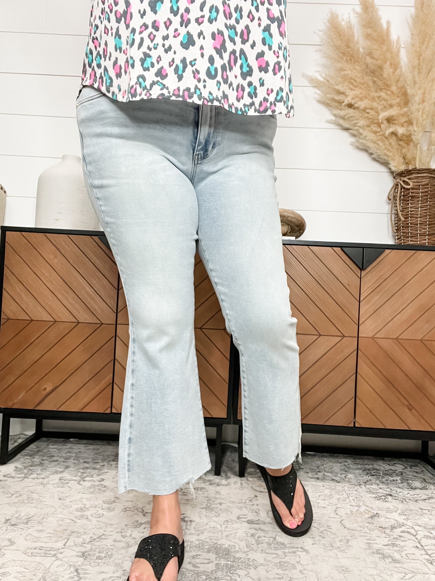 Judy Blue "Sign Me Up" Ankle Crop