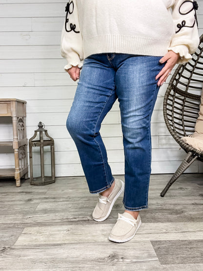 Judy Blue "Carrot Nose" Thermal Straight Leg Jeans