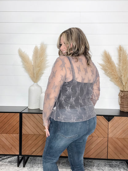 "Quarter" Long Sleeve Lace Top (Grey)