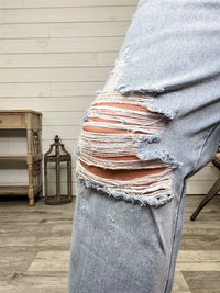 Judy Blue "Vanished" Rigid Straight Leg Jeans