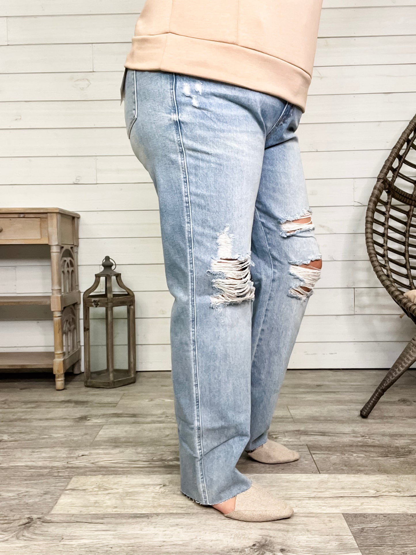 Judy Blue "Vanished" Rigid Straight Leg Jeans