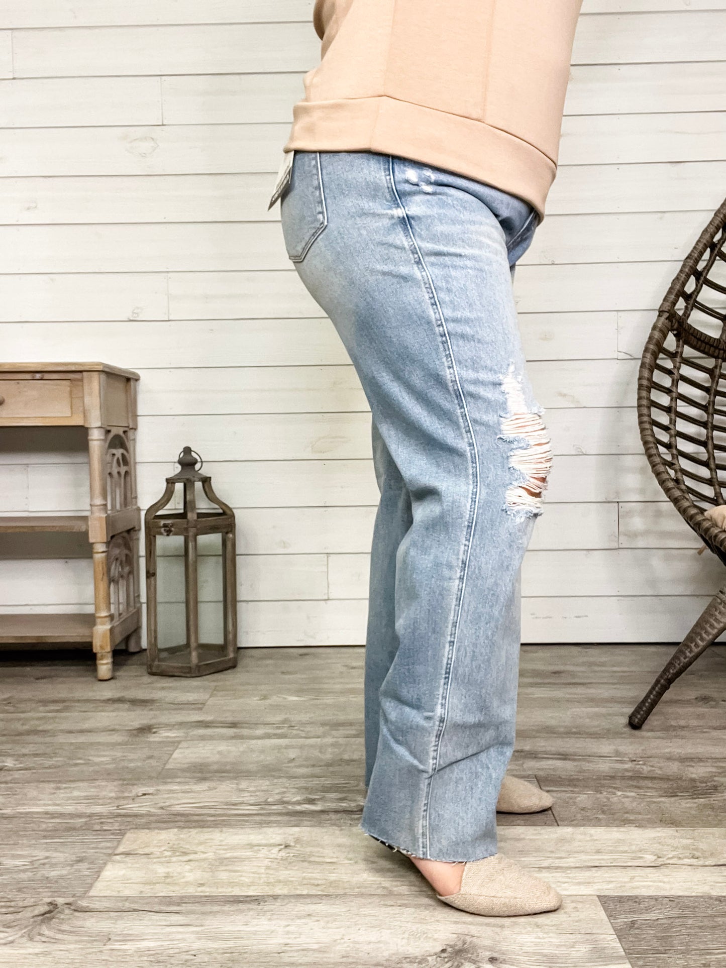 Judy Blue "Vanished" Rigid Straight Leg Jeans