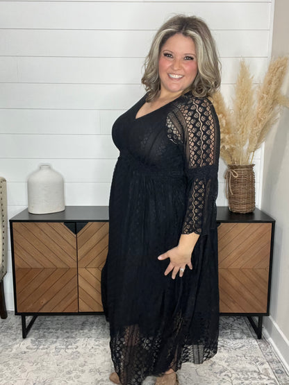 "Country In The Park" Long Sleeve V Neck Lace Dress (Black)