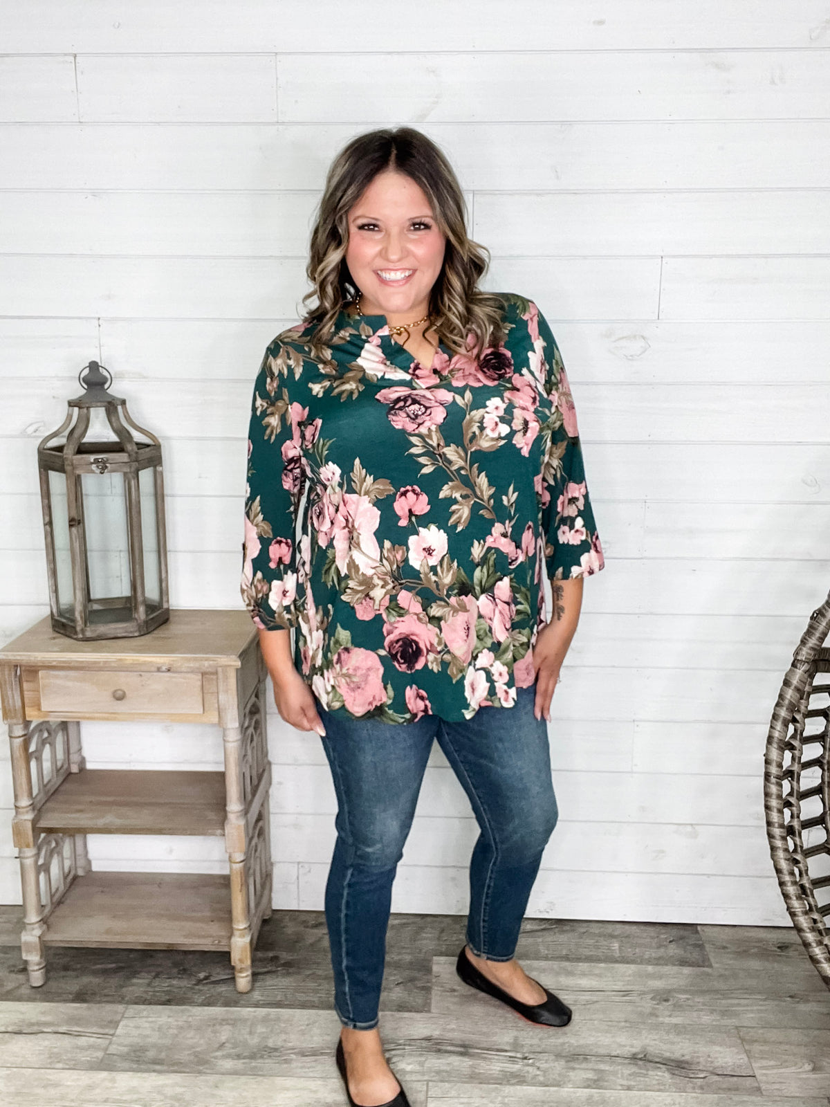 Dear Scarlett "Unknown" 3/4 Sleeve Split Neck