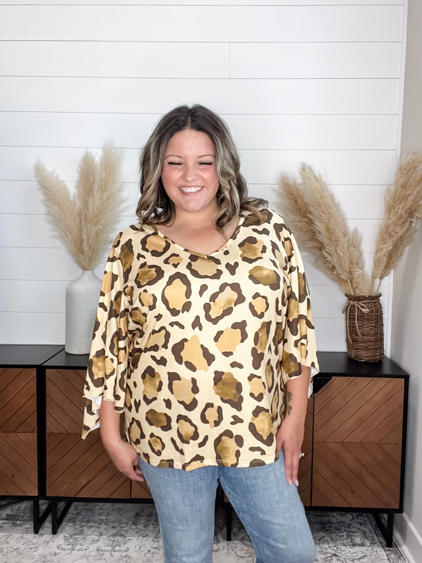 "Switch Up" Animal Print V Neck Tulip Sleeve
