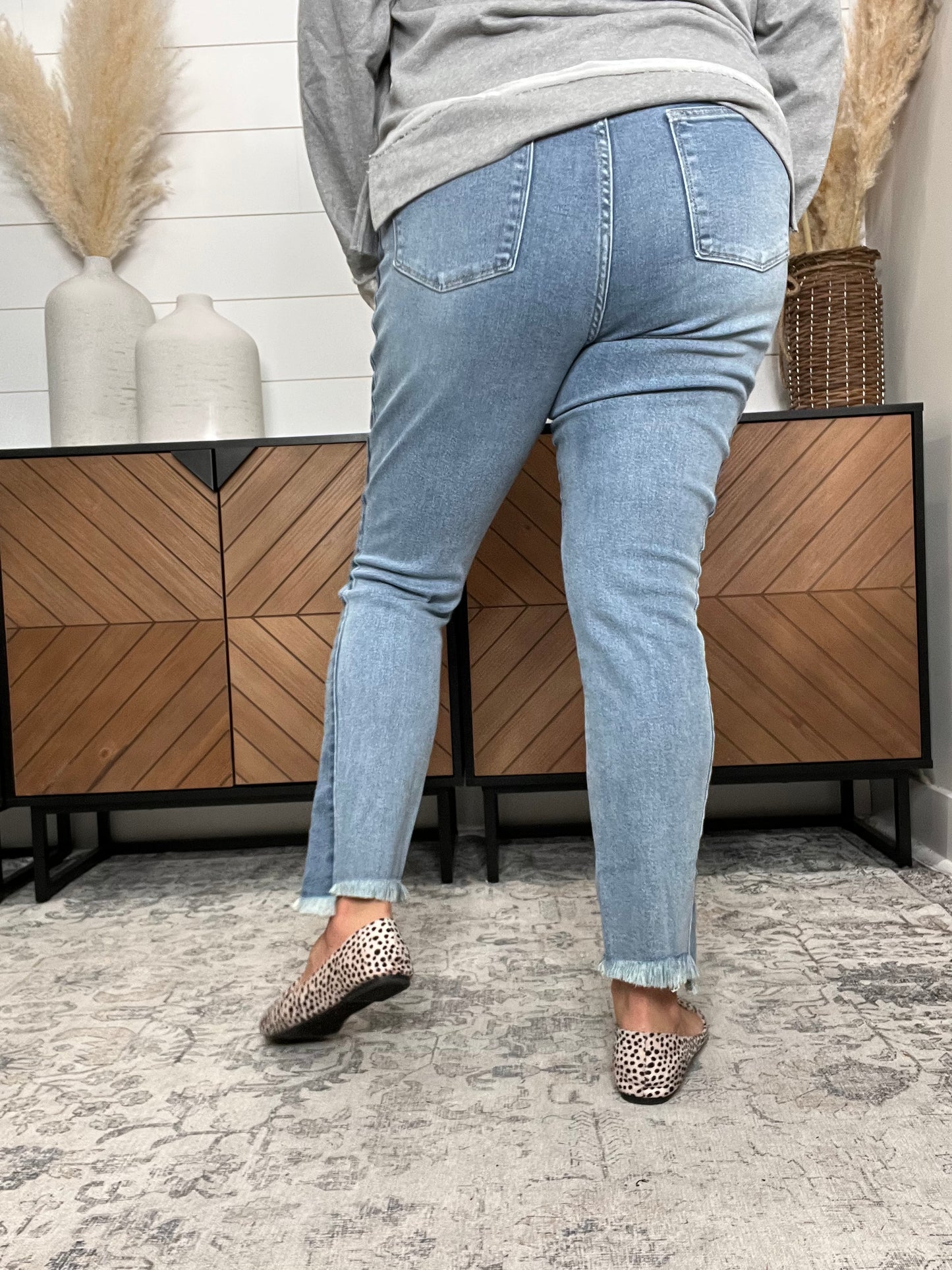 Judy Blue "Seems Good" Side Seam Slim Fit Jeans