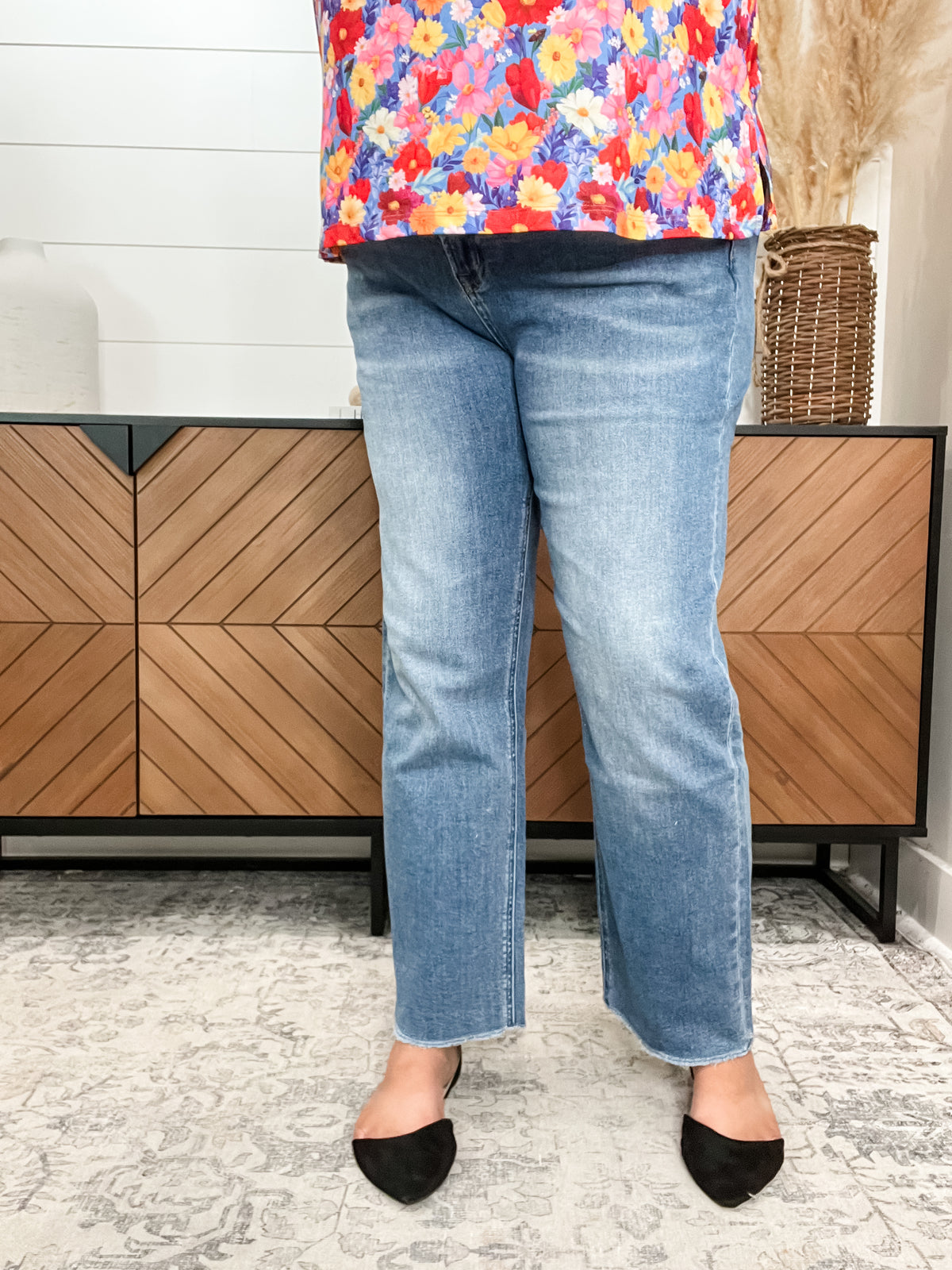 Mica Denim "Serena" Petite Straight Leg Jeans