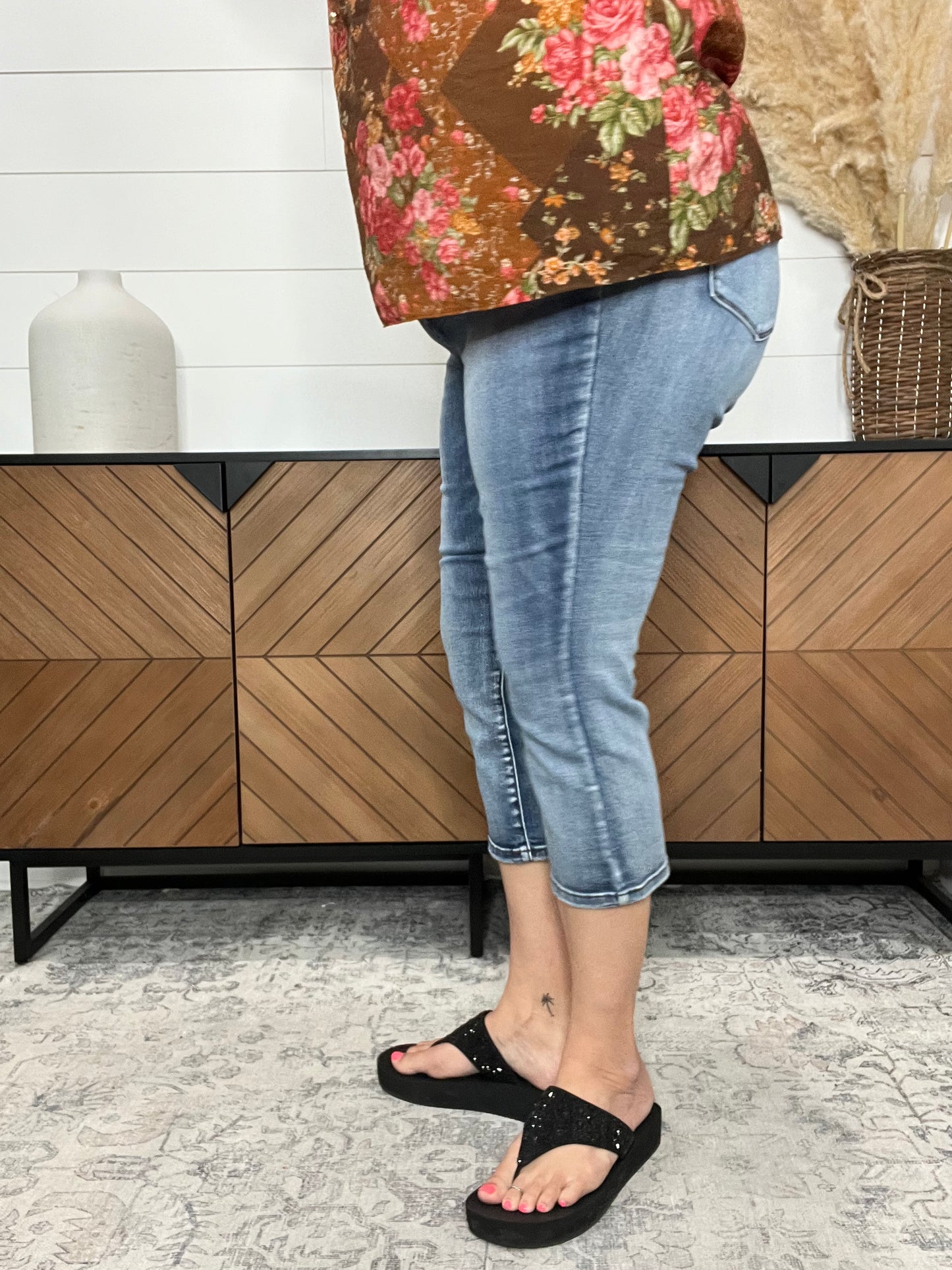 Judy Blue "Jump Start" Capri