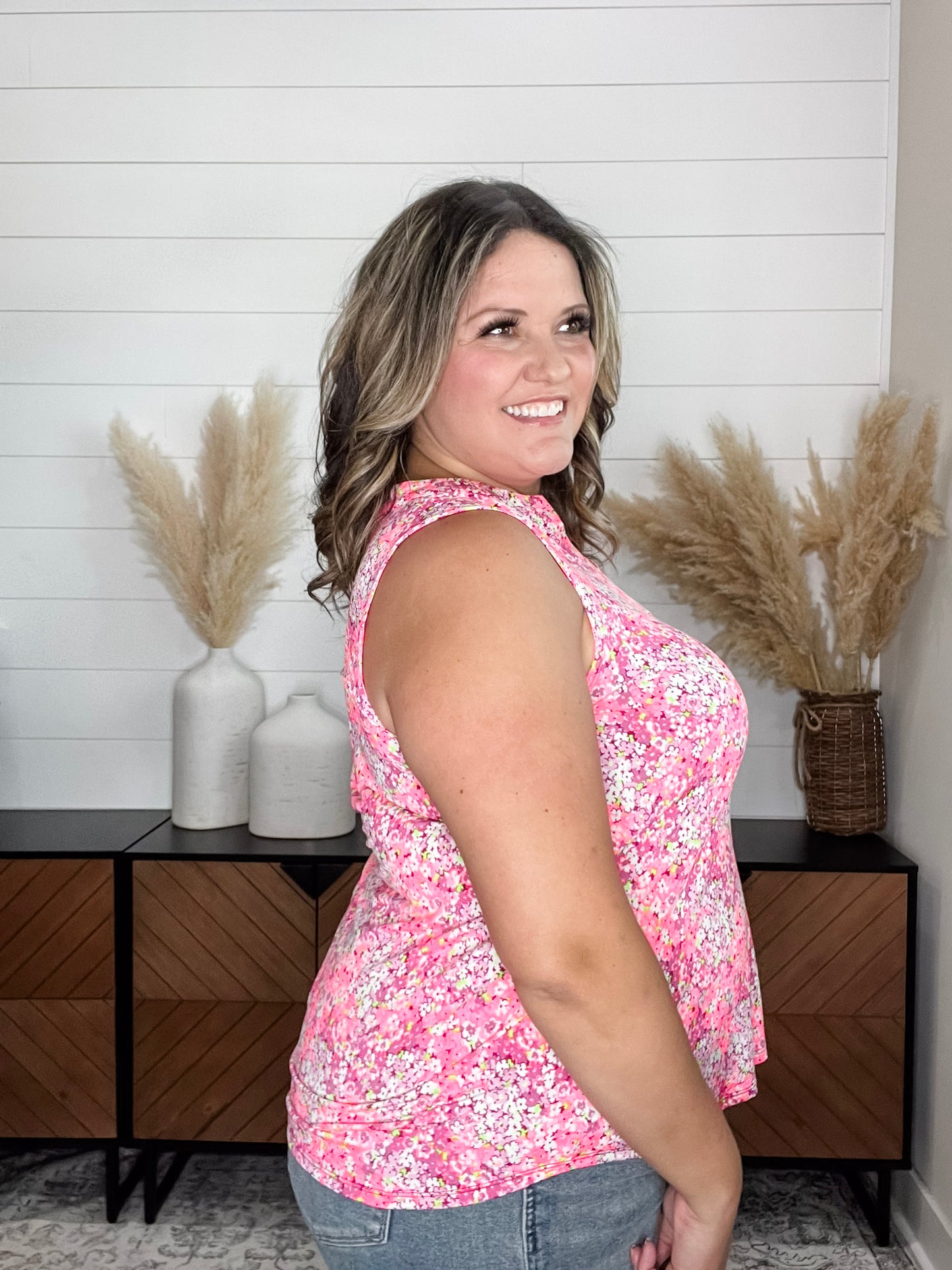 "Mcguire" Sleeveless Lizzy