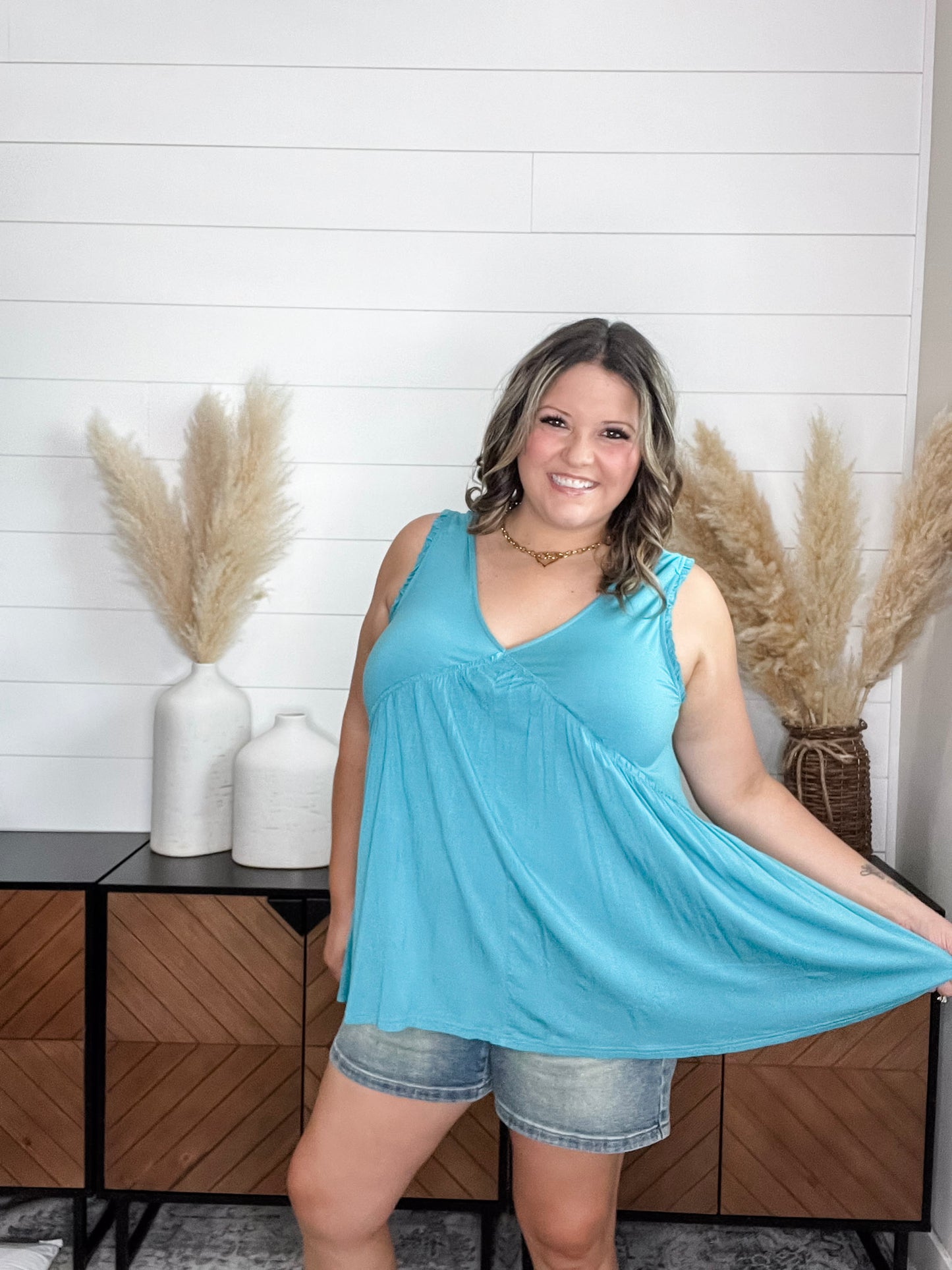 "Maine" Oversized Ruffle Tank