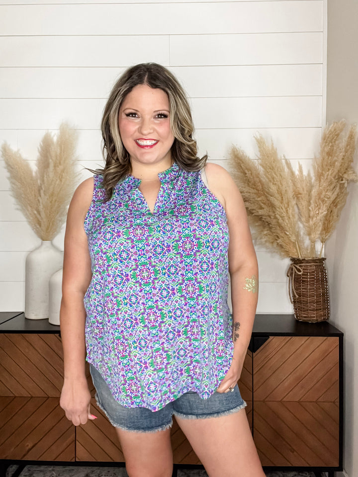 "Marcus" Sleeveless Split Neck