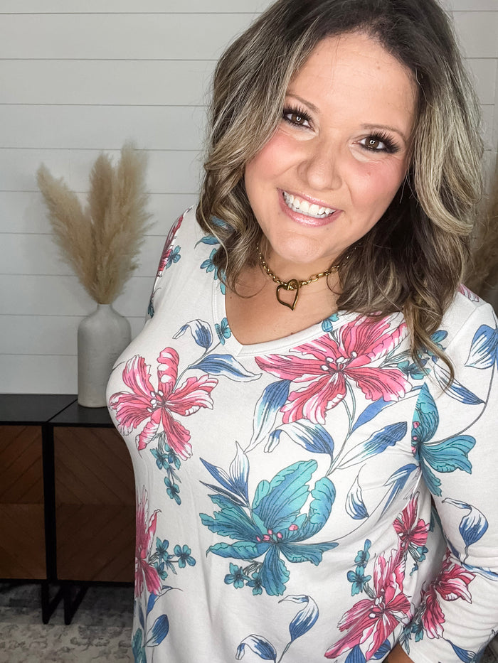 Dear Scarlett "Arkin" Floral Long Sleeve U Neck